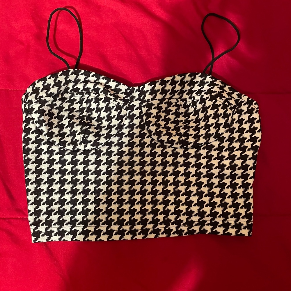 Black and White Houndstooth Women's Top